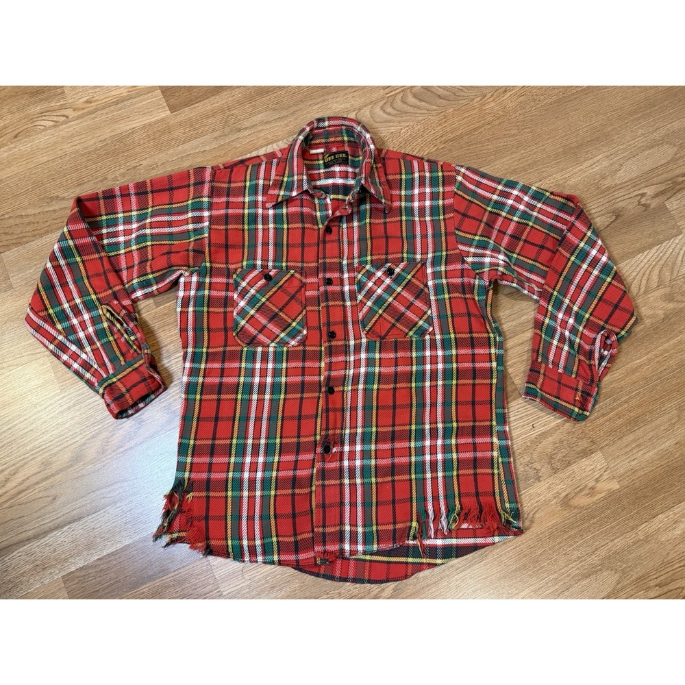Vintage Dee Cee Flannel Plaid Button Shirt Mens MED Red Green Cotton USA 70s 80s